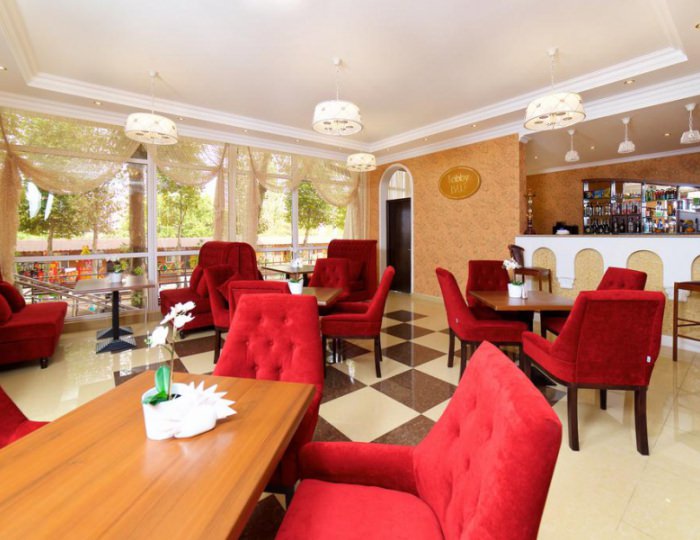 Рестораны и бары - Гостиничный комплекс «Эмеральд»